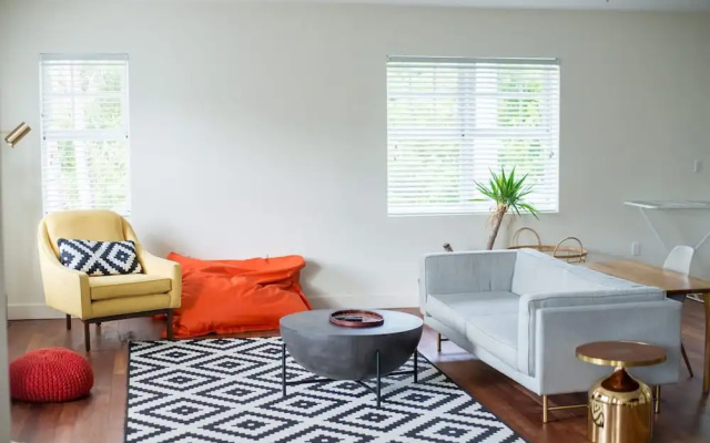 Surreal Southbeach Luxury & Huge 2BR apt & Terrace