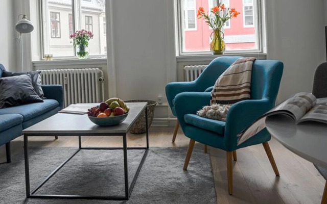 Sanders Merchant - Cute 2-bdr Apt Near Metro