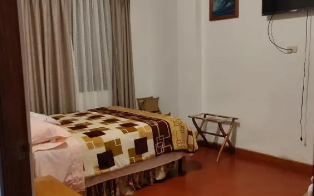 Suzet House