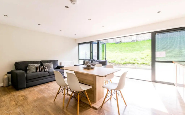 City Apartments Monkbar Mews