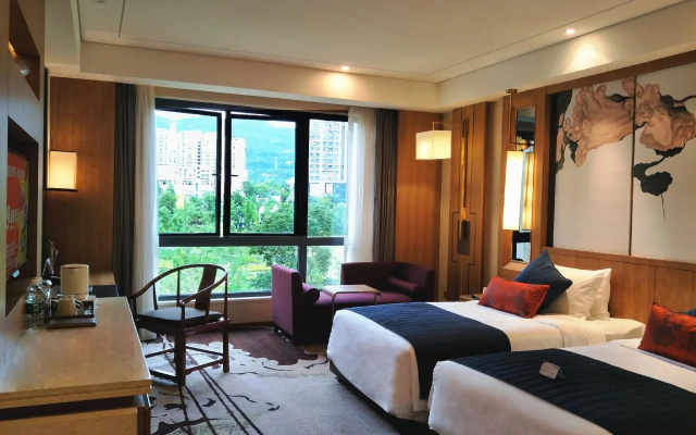 Felton Grand Hotel Bazhong