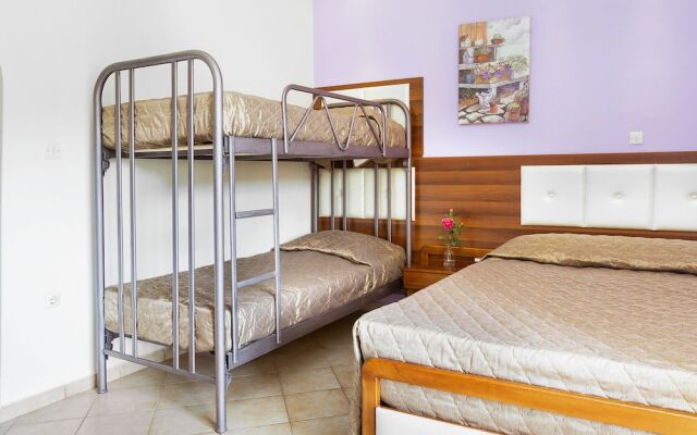 Отель Lemon Garden Villa Греция, Пефкохори - отзывы, цены и фото номеров - забронировать отель Lemon Garden Villa онлайн комната для гостей