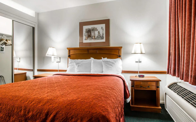 American Inn and Suites