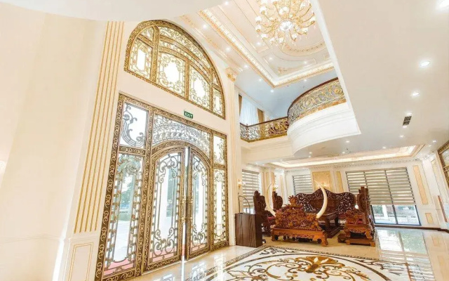 Dragon Legend Hotel