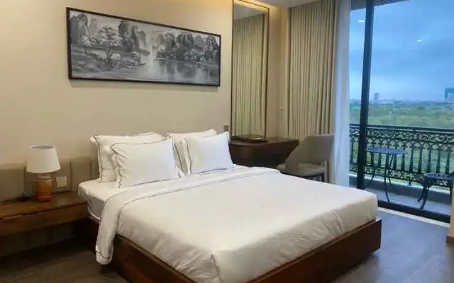Cami Riverside Resort Da Nang