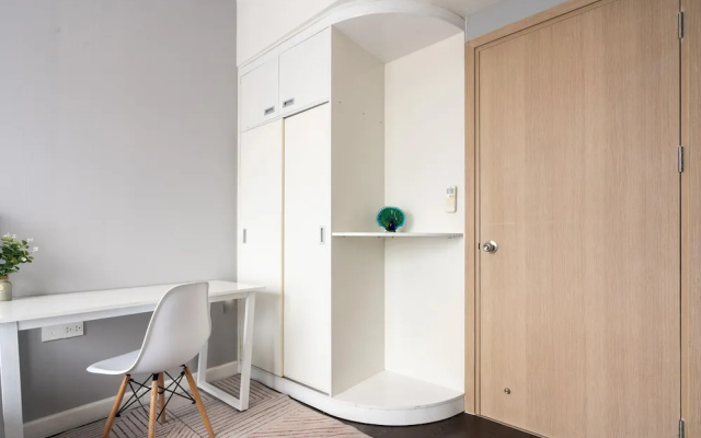 Annie Apartment - Rivergate Resident