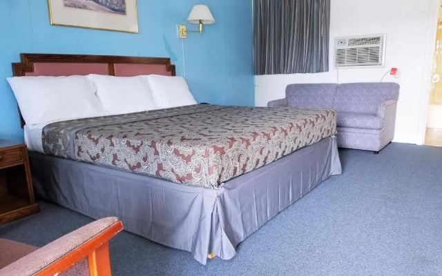 Royal Inn Motel
