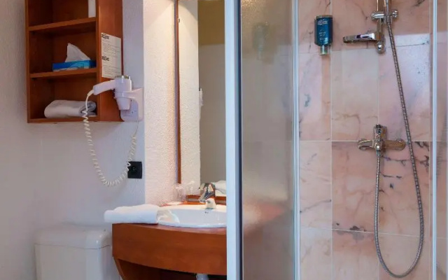 Brit Hotel Rennes St Grégoire - Le Villeneuve
