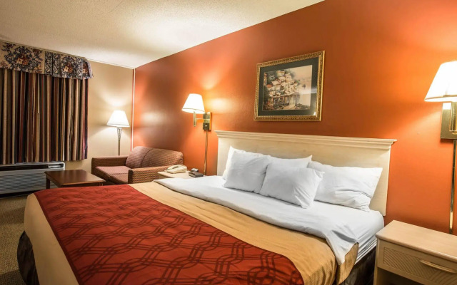 Greeneville Inn and Suites