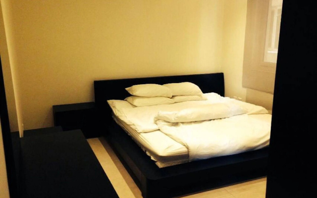 Lijam Apartments