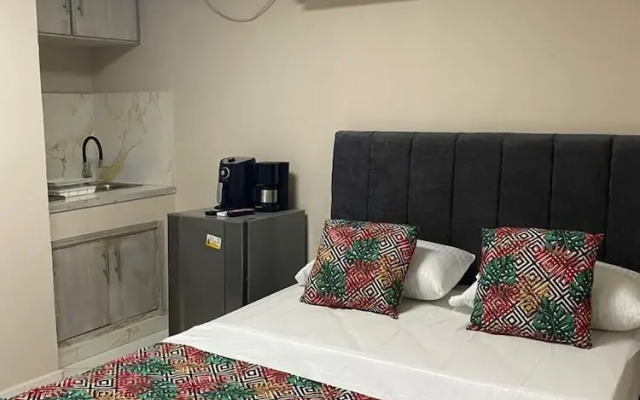 Beach Apartments Nabusimake