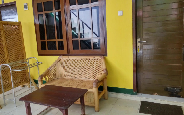 Koi Gili Guest House