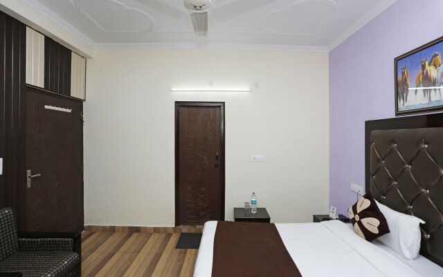 OYO Rooms 081 Tapovan in Rishikesh, India from 29$, photos, reviews - zenhotels.com guestroom