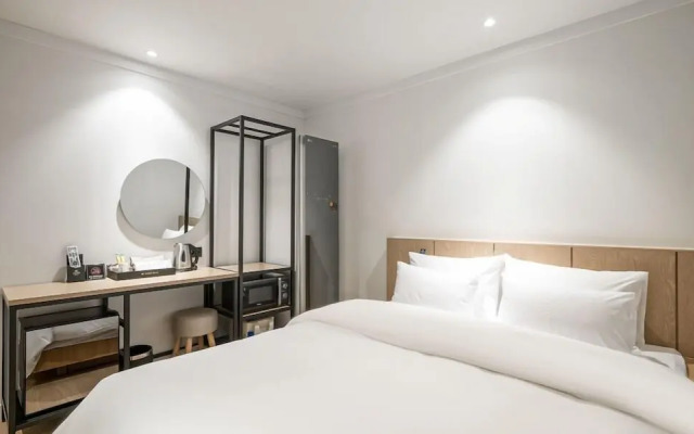 Hound Hotel Gumi indong