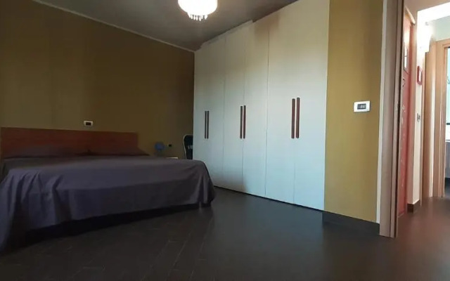 8 Via V. Monti