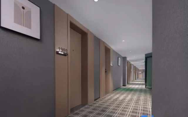 Houli Hotel (Changsha Sifangping Subway Station)