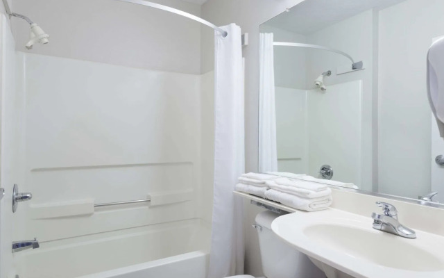 Microtel Inn & Suites by Wyndham London