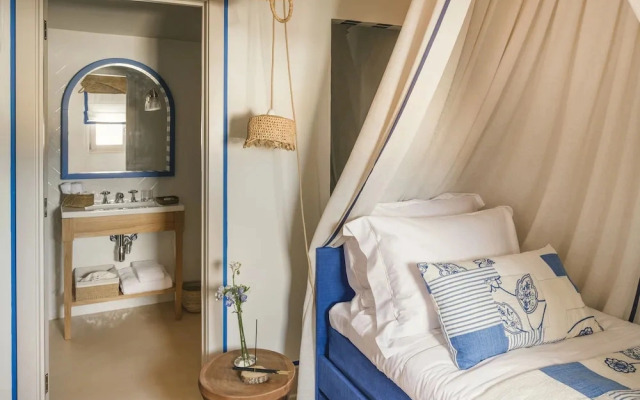 Al Porta Townhouse by Cadenzalux