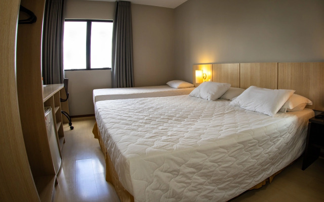 Hotel Campo Largo Express
