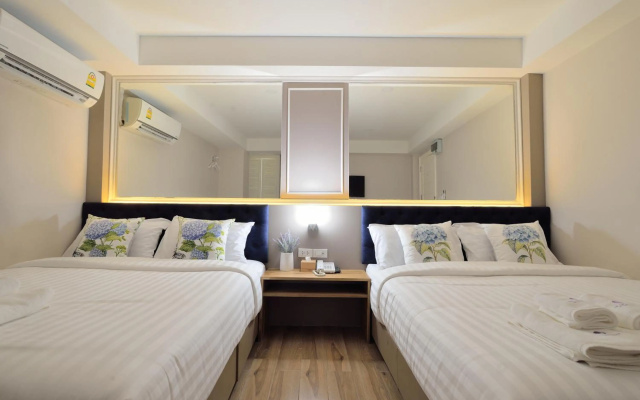 De Lavender Bangkok Hotel