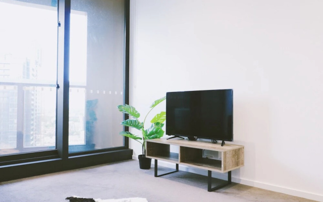HFN Crown Southbank Riverside Apartment