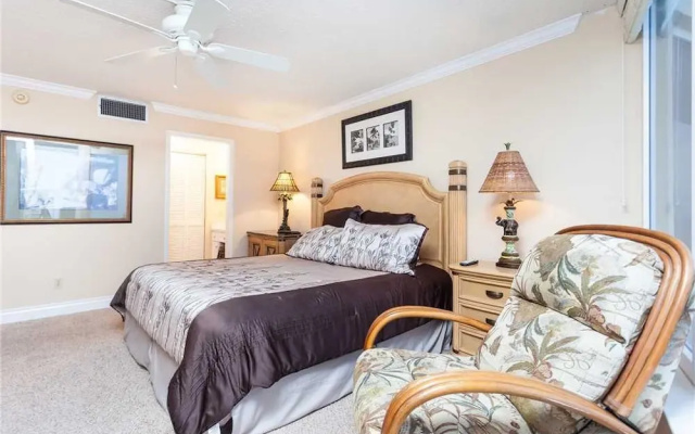 Shores Club 702 - Two Bedroom Condo