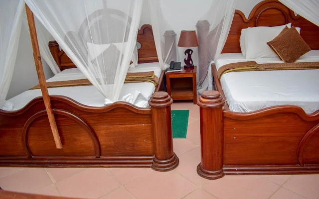 Amaan Ocean Kihinani Hotel