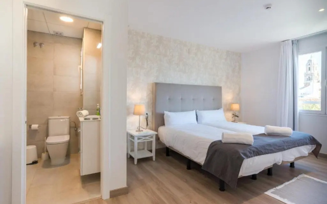 Urbe10 Premium Atarazanas 4 Bedrooms Apartment