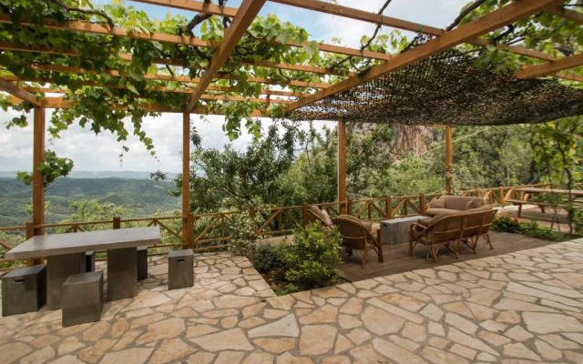 Castelli Cottage