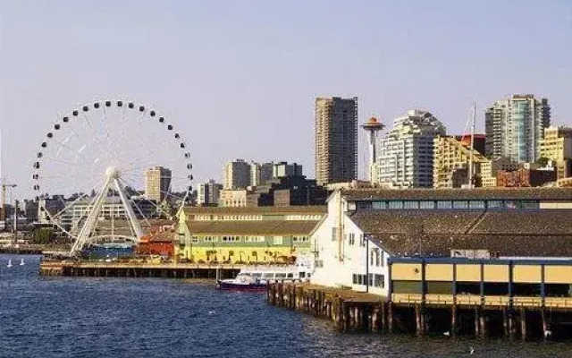 Belltown Court Seattle Urban Retreat
