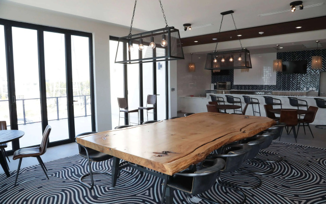The Elm, a Ramada by Wyndham