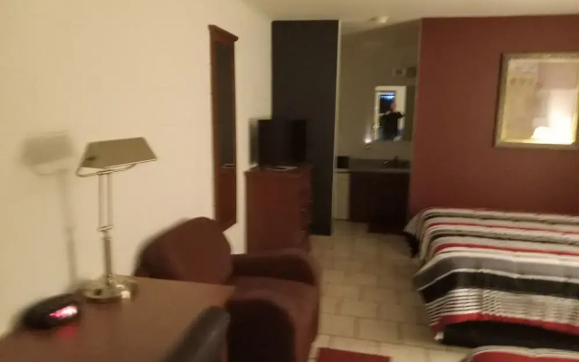 Lighthouse Lodge