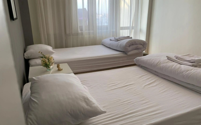 All air conditioned & Heated 3 Bedrooms Flat in the City