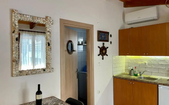 Waterfront studio Nea Iraklitsa