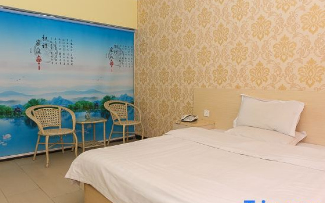 Pai Hotel (Tianjin Binguan Subway Station Municipal Government)