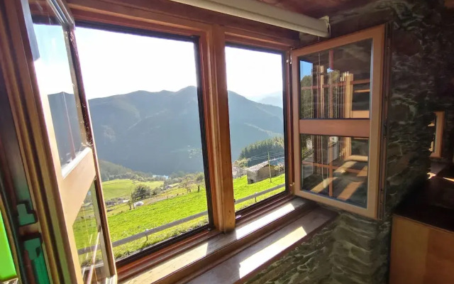 Casa de Aldea - Mirador del Navia