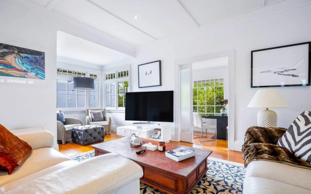 Sunny Two-Bedroom Villa