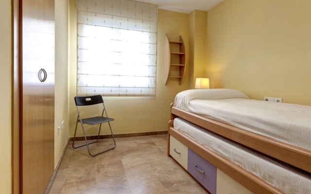 Residencial El Castell Apartment
