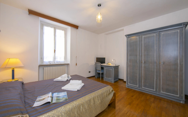Easy Central Stresa