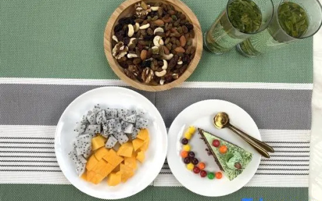 Floral Hotel Qinghe Yunqi