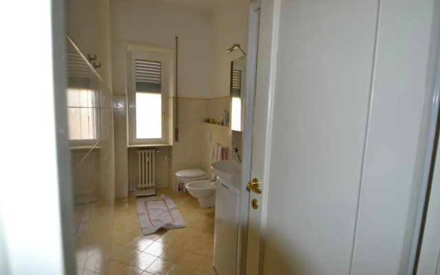 Magenta Apartment