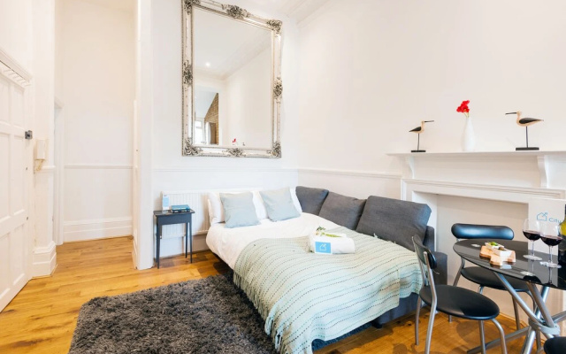 FG Property - Earls Court, Hogarth Road