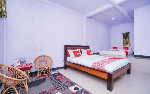 OYO 1834 Family Homestay