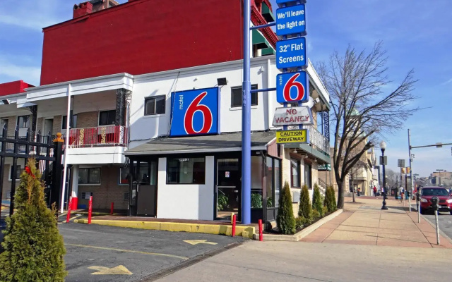 Motel 6 Baltimore, MD