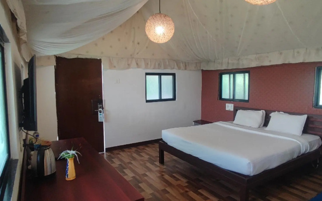 Hiranya Resorts
