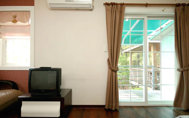 Yangpyeong Cashmere Hill Pension