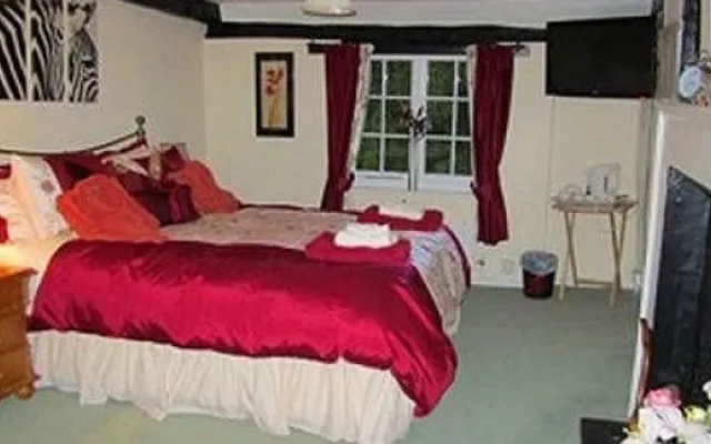 Bircholt Cottage