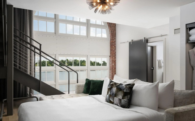 JW Marriott Savannah Plant Riverside District