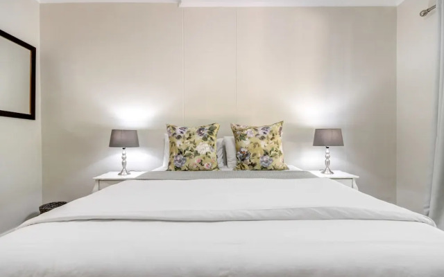 UniqueStay Mayfair Deluxe Apartment