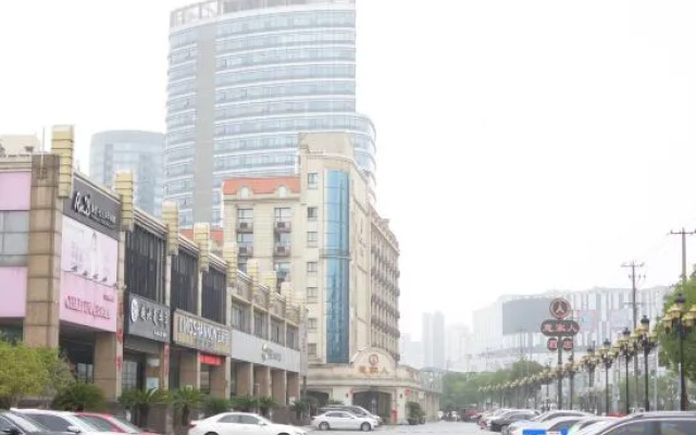 Yijiaren Hotel